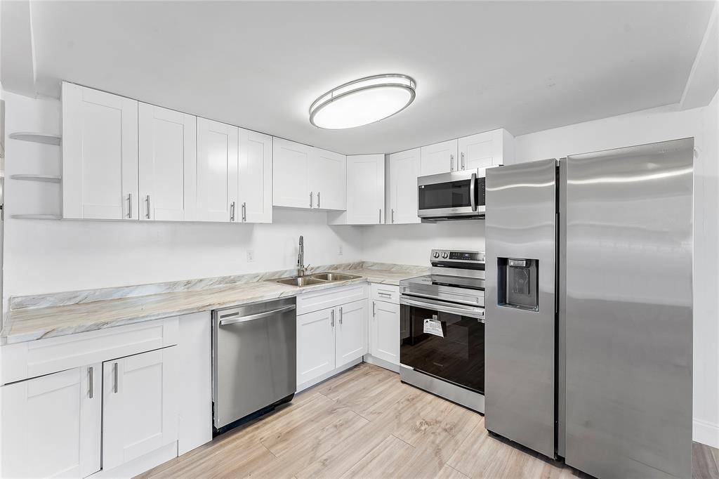 Boca Raton, FL 33434,1052 Hythe C #1052