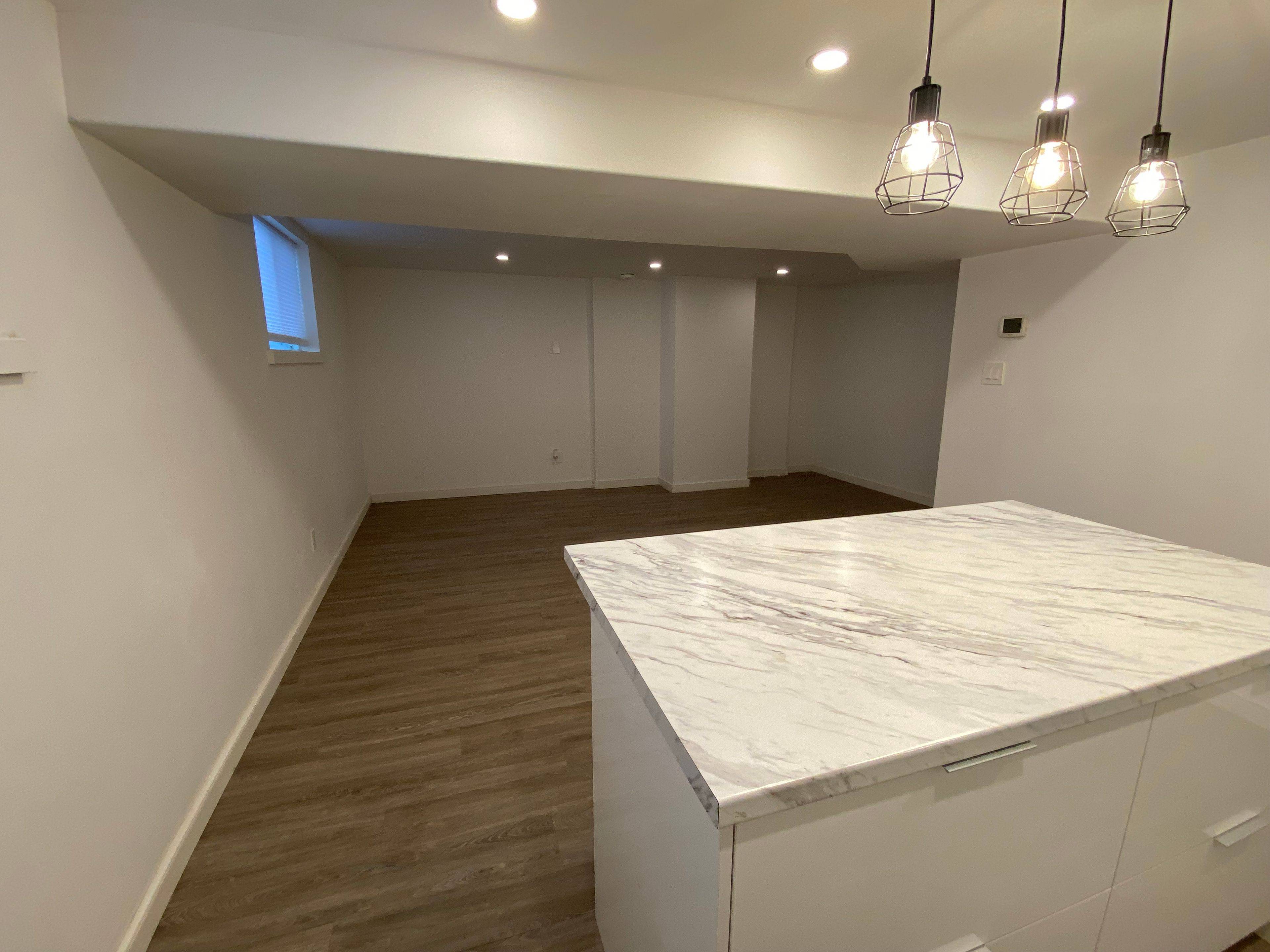 Wasaga Beach, ON L9Z 1V8,40 59th ST S #Lower