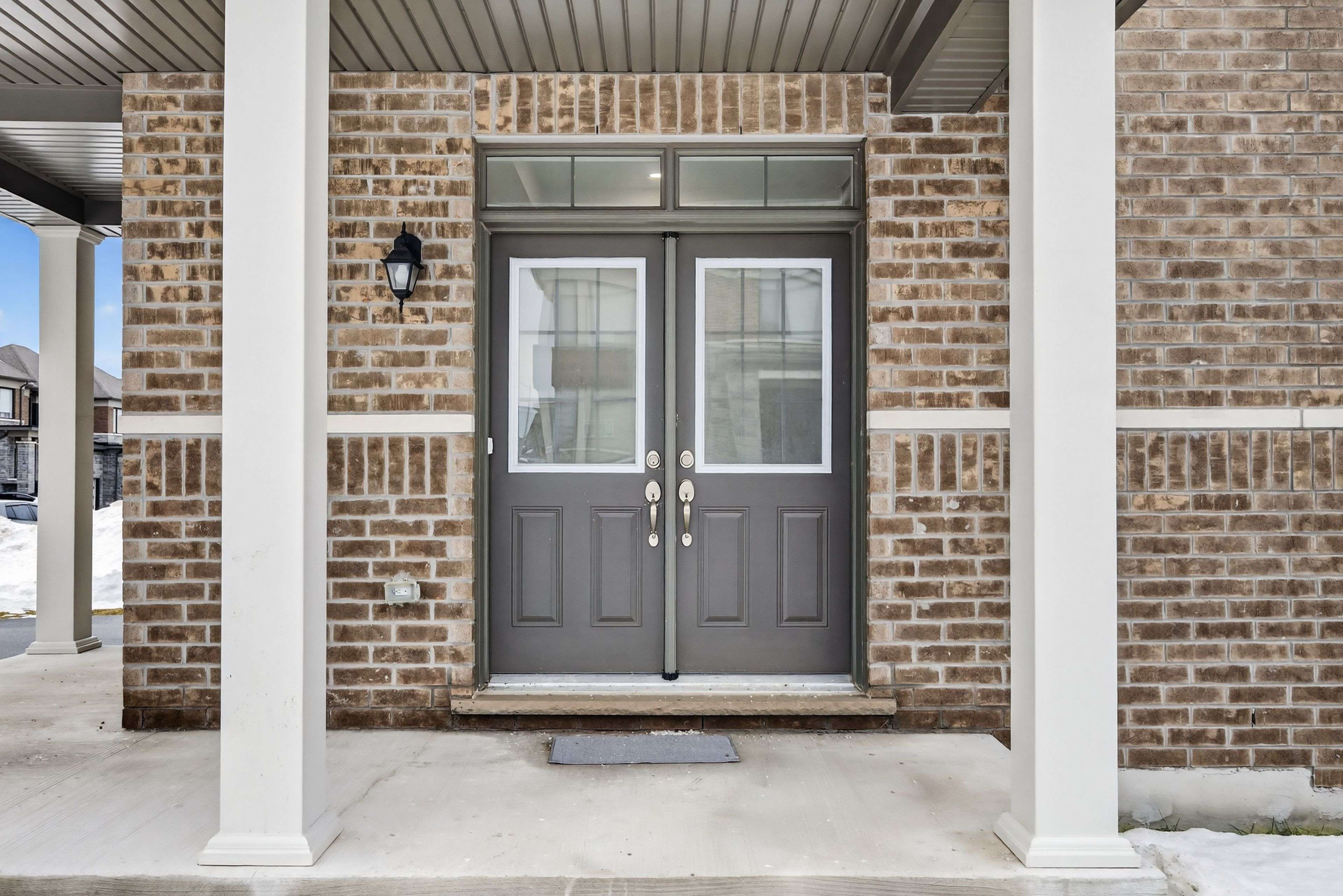 Barrie, ON L9J 0V9,25 Rochester DR