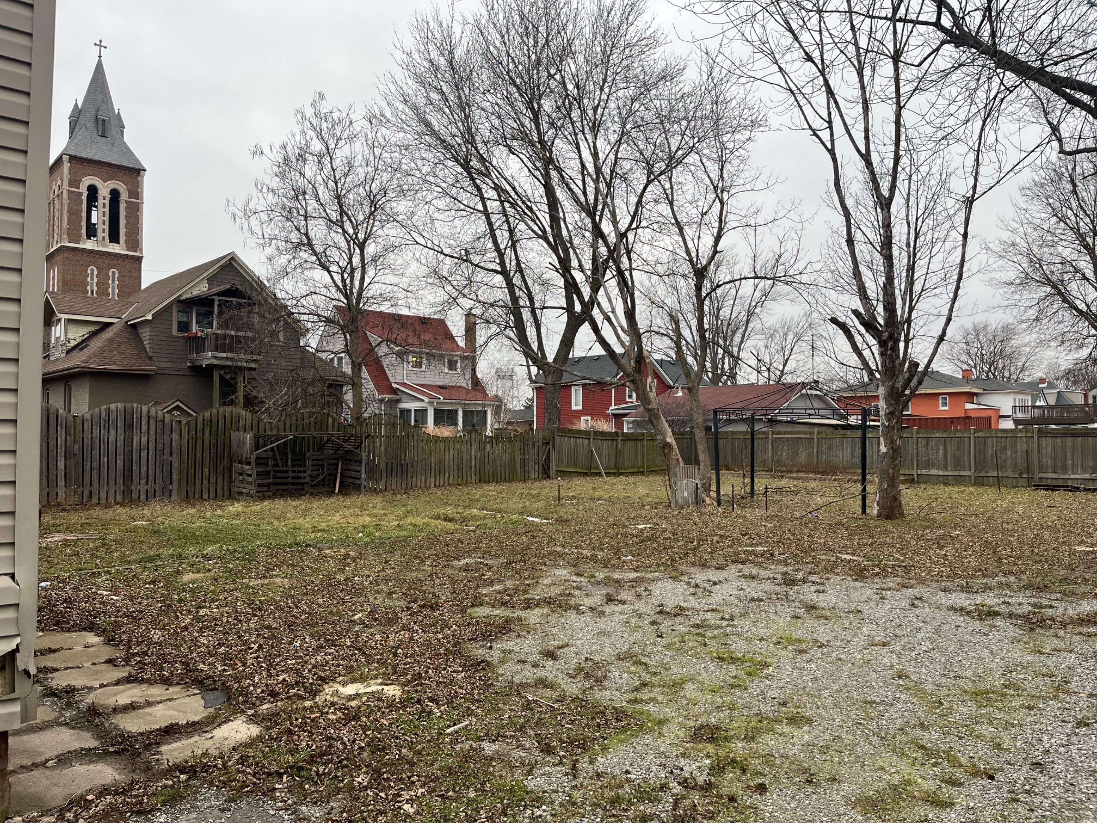 Welland, ON L3B 4J1,14 Asher ST