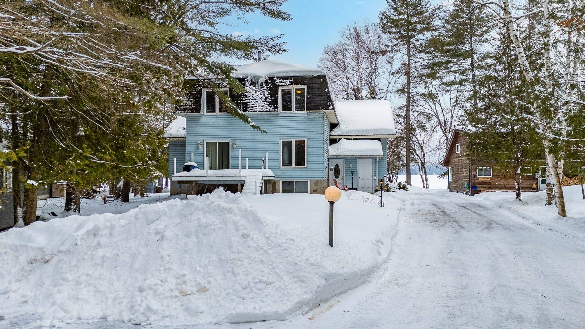 Minden Hills, ON K0M 2K0,1015 Blackberry LN