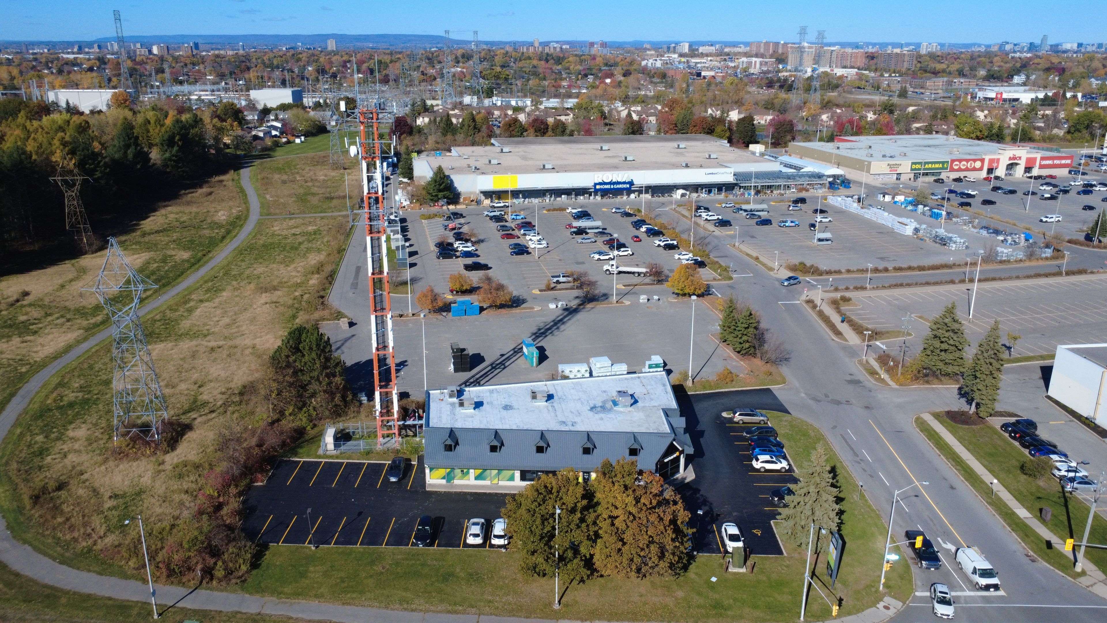 Tanglewood - Grenfell Glen - Pineglen, ON K2G 5X6,595 West Hunt Club RD