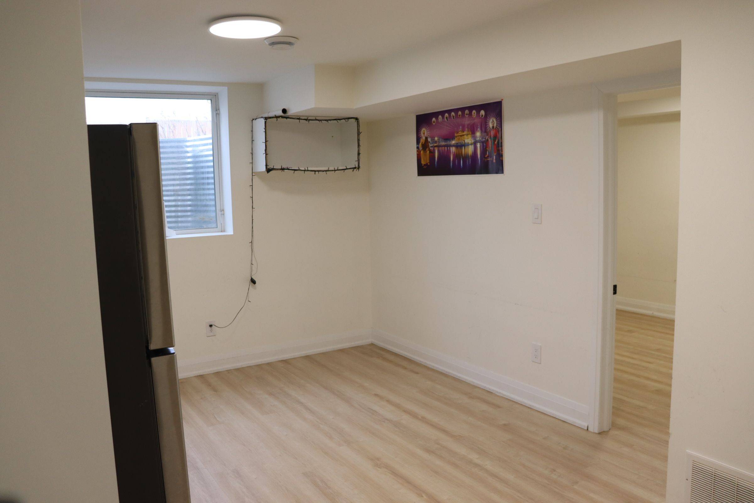 London South, ON N6M 0J3,2966 Turner CRES #Lower