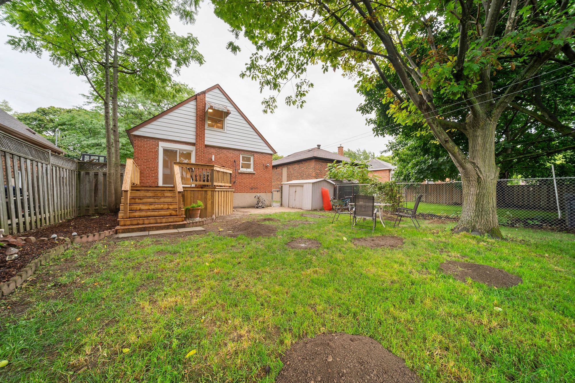 Hamilton, ON L8V 3W6,172 East 34th ST #Unit 2