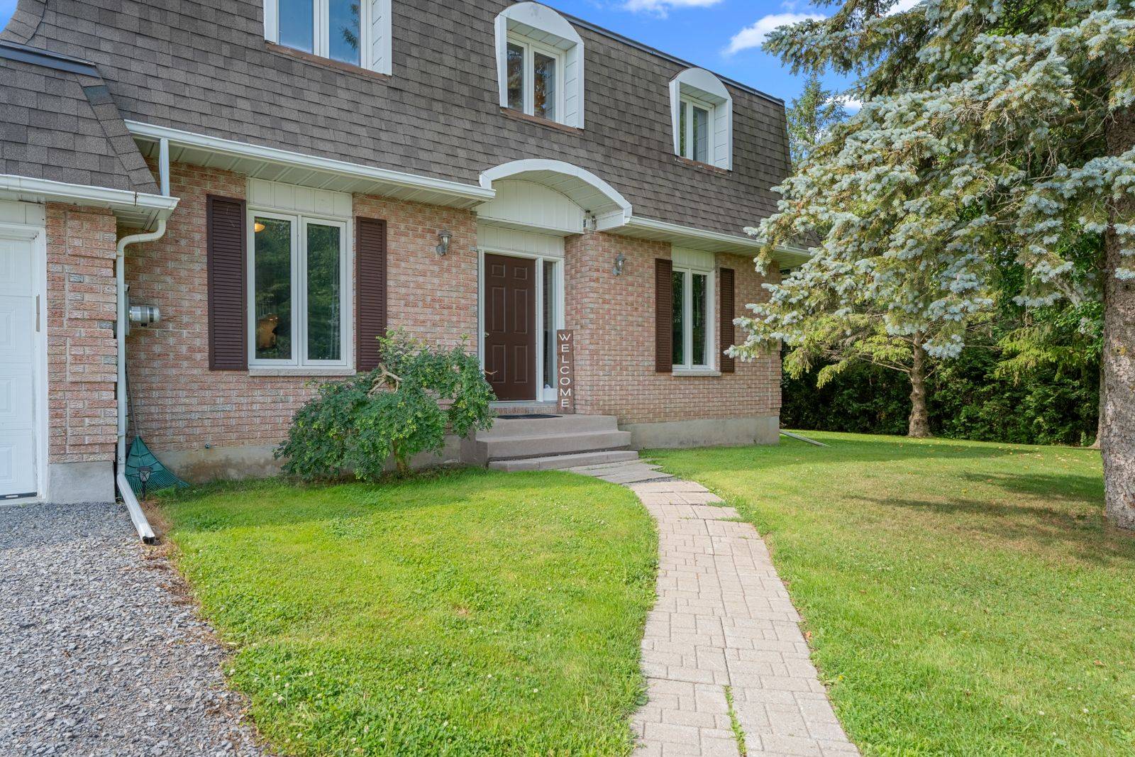 Fallowfield Rd South Of Ottawa, ON K0A 2Z0,5073 Rushmore RD