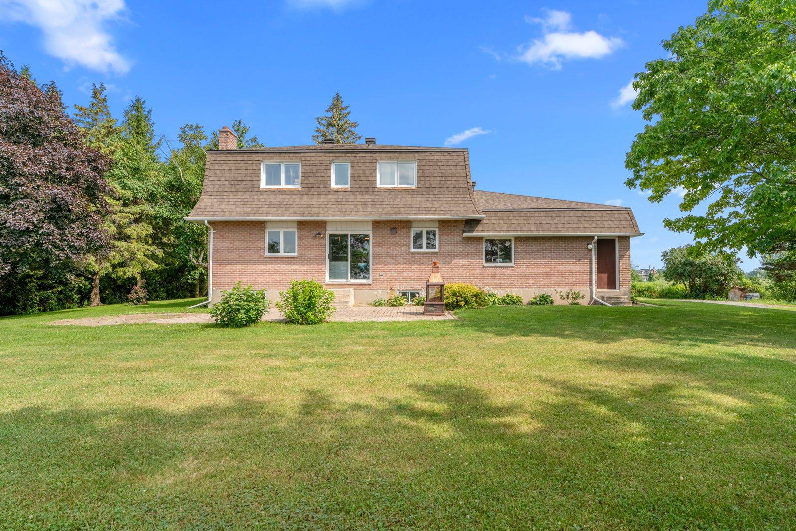 Fallowfield Rd South Of Ottawa, ON K0A 2Z0,5073 Rushmore RD