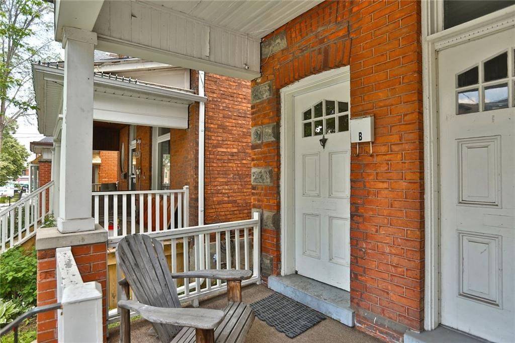 Hamilton, ON L8M 2J6,89 Burris ST #B