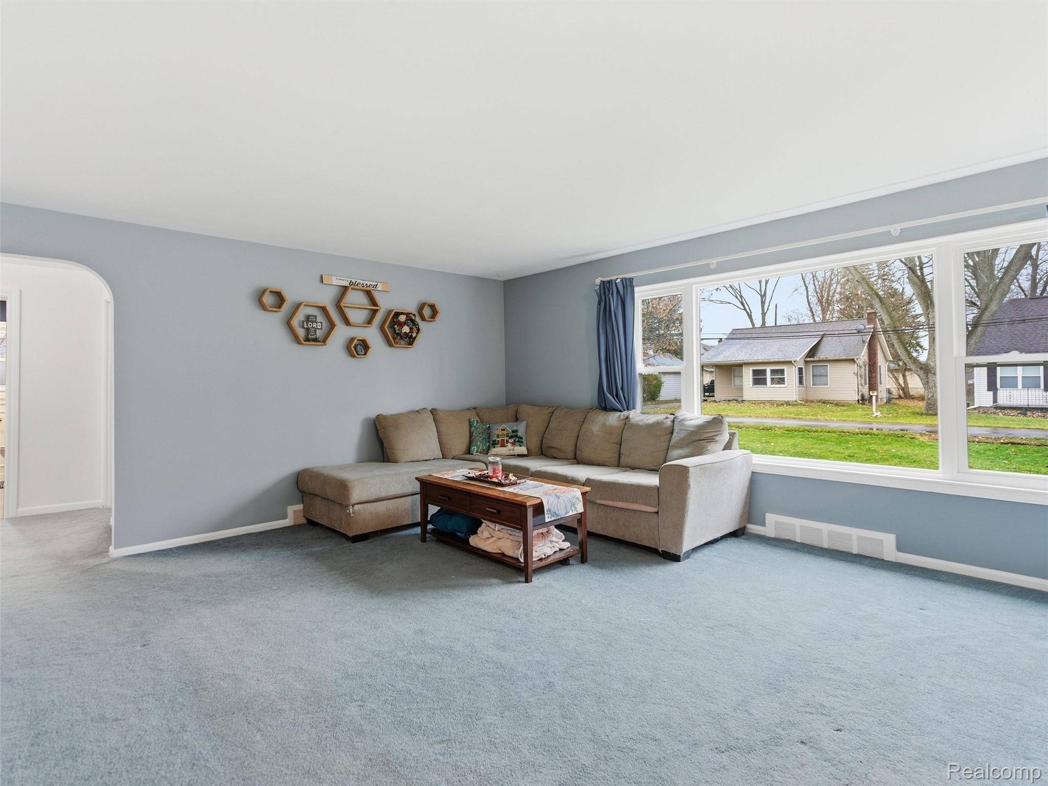 Almont, MI 48003,550 Johnson ST