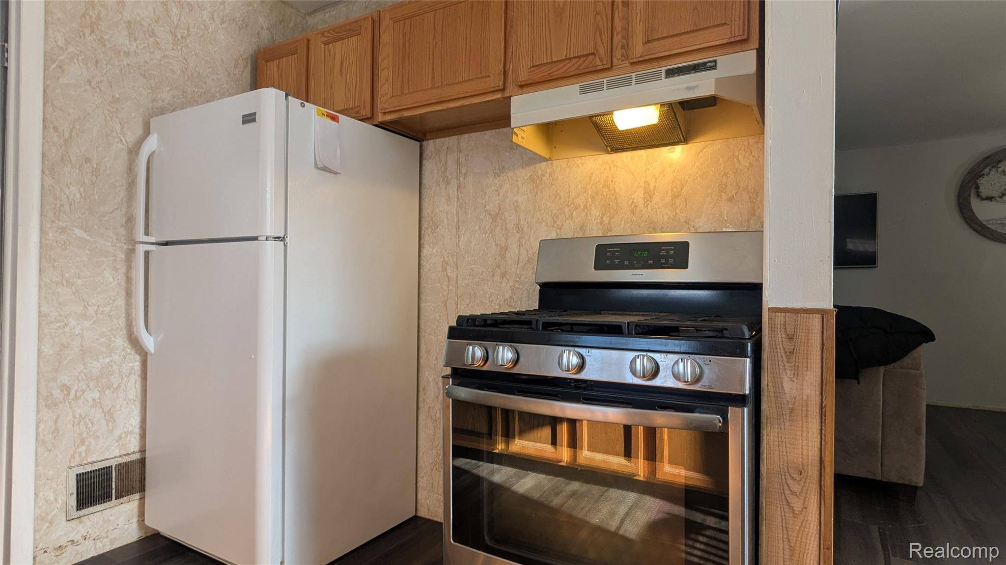 Warren, MI 48091,2167 Woodruff AVE