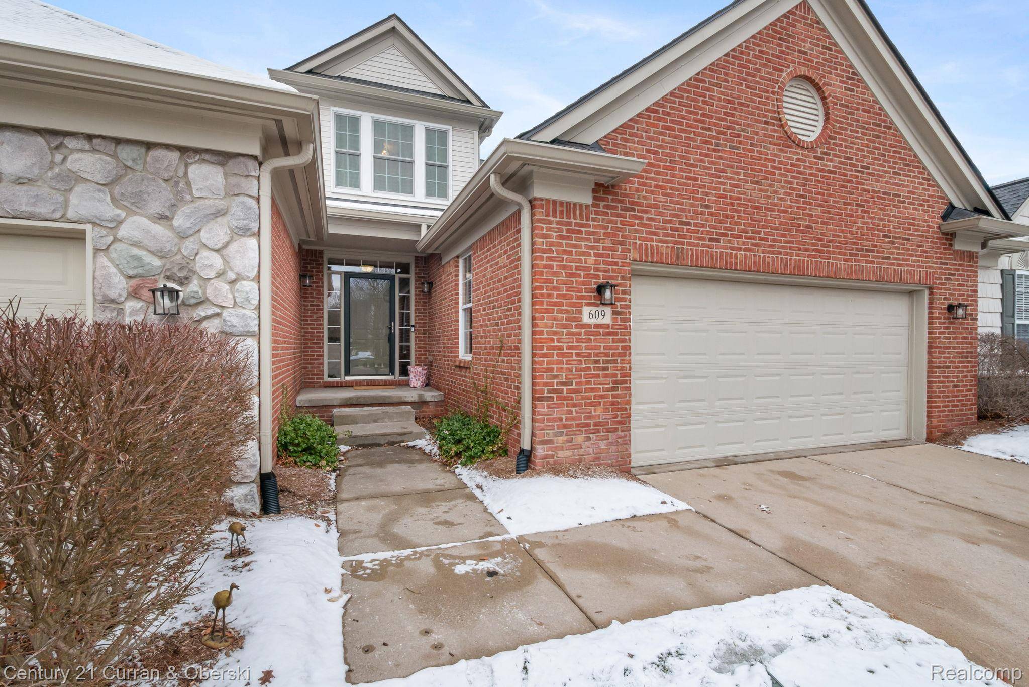 Milford, MI 48381,609 Telya RDG