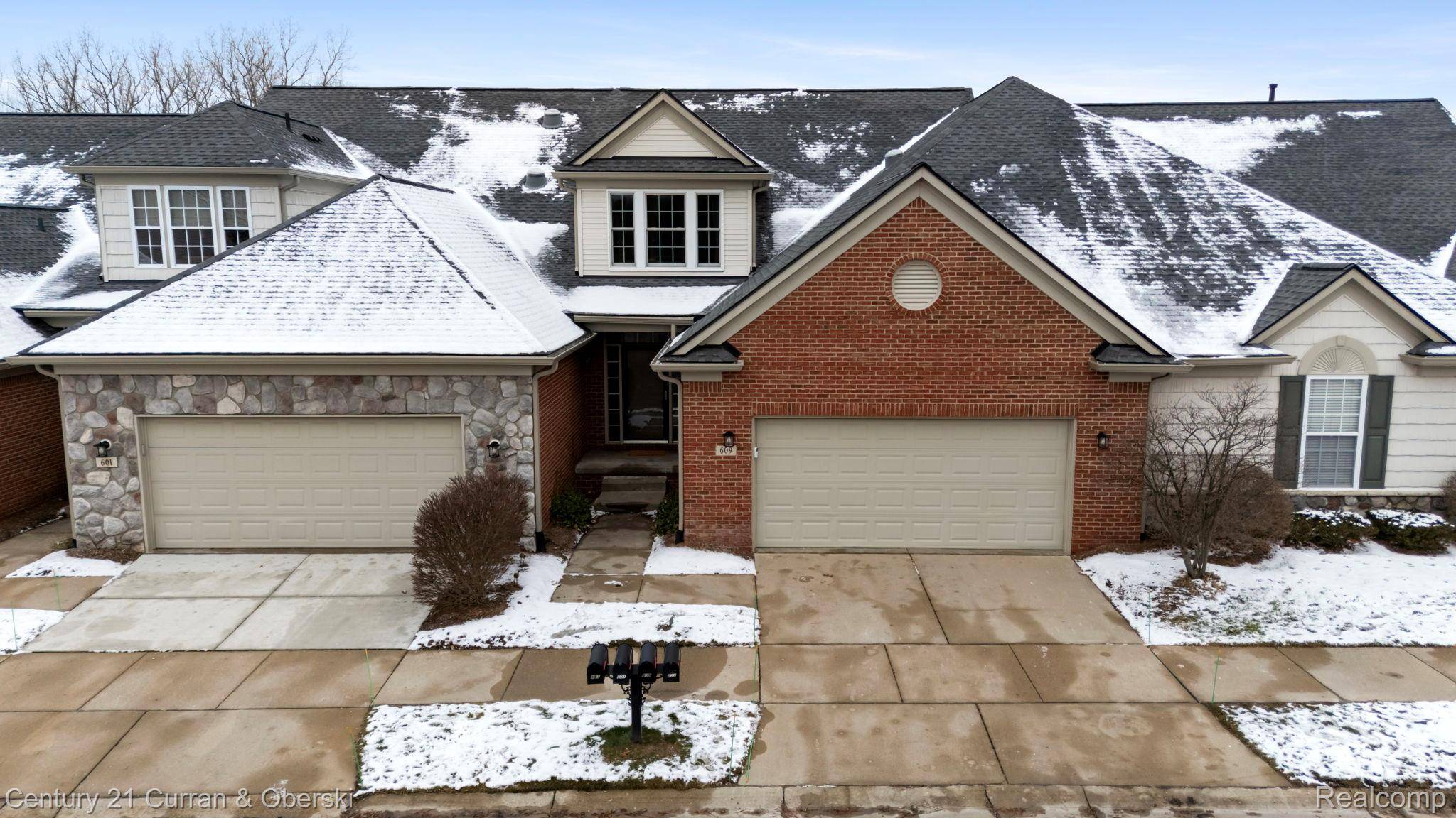 Milford, MI 48381,609 Telya RDG