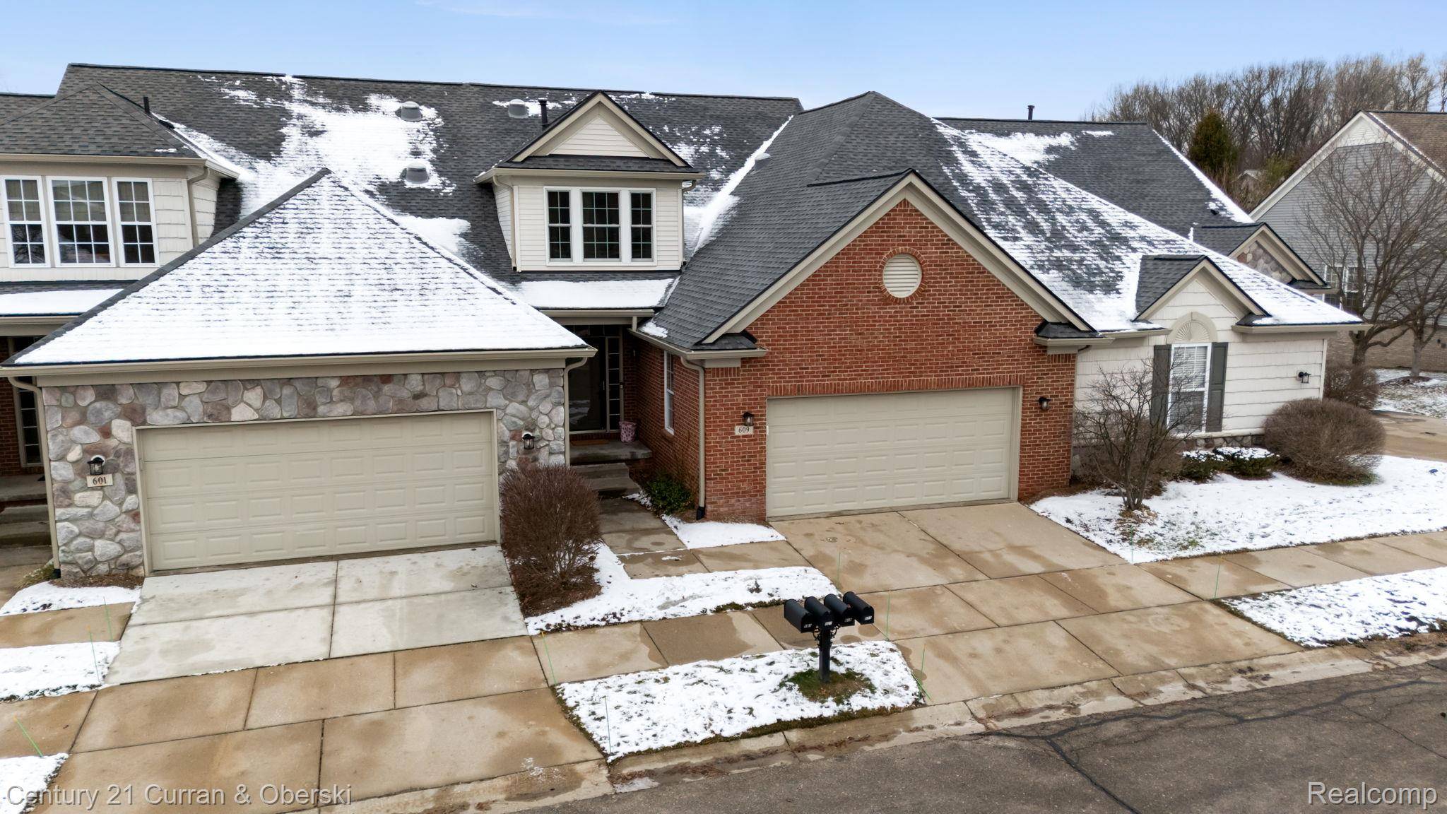 Milford, MI 48381,609 Telya RDG