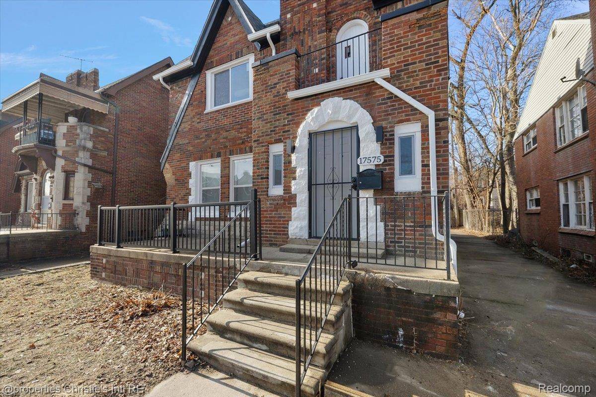 Detroit, MI 48221,17575 Stoepel ST