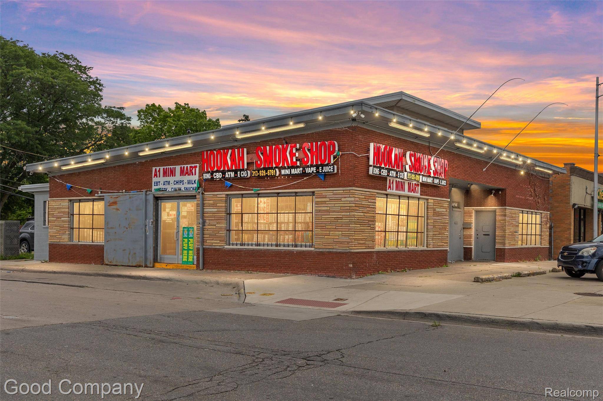 Harper Woods, MI 48225,19898 Kelly RD