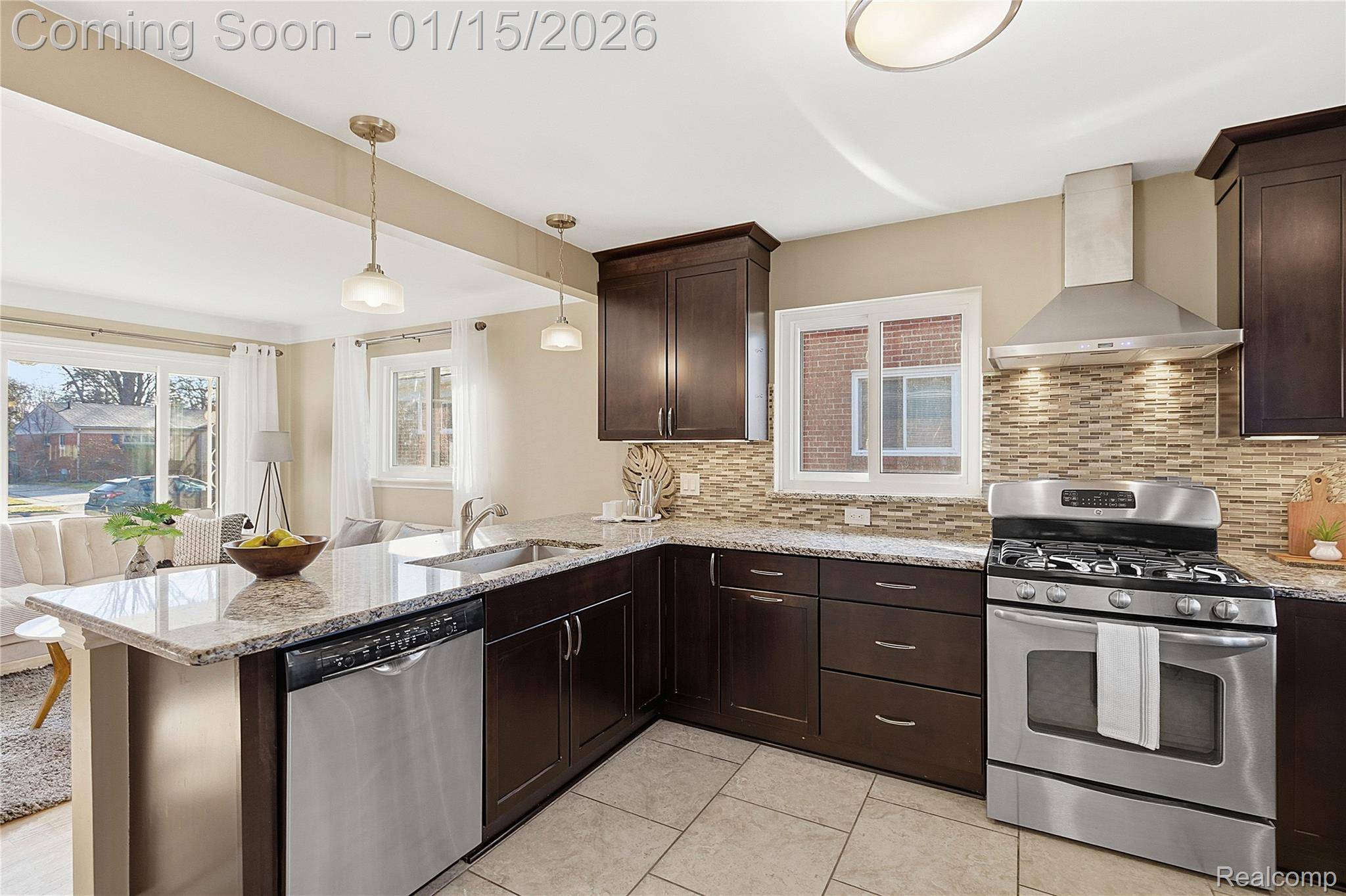 Royal Oak, MI 48073,226 W La Salle AVE