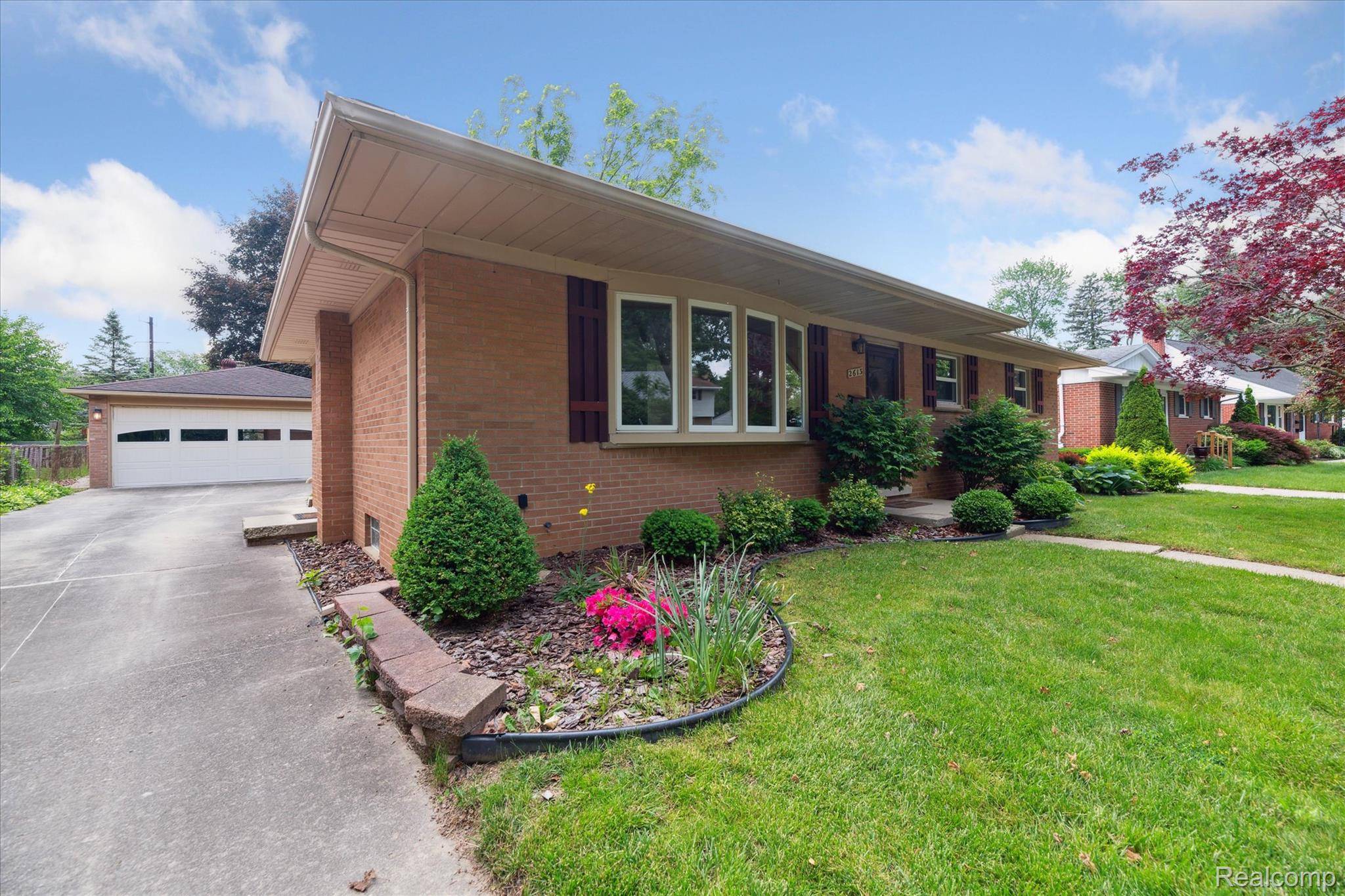 Ann Arbor, MI 48103,2613 Bernice ST