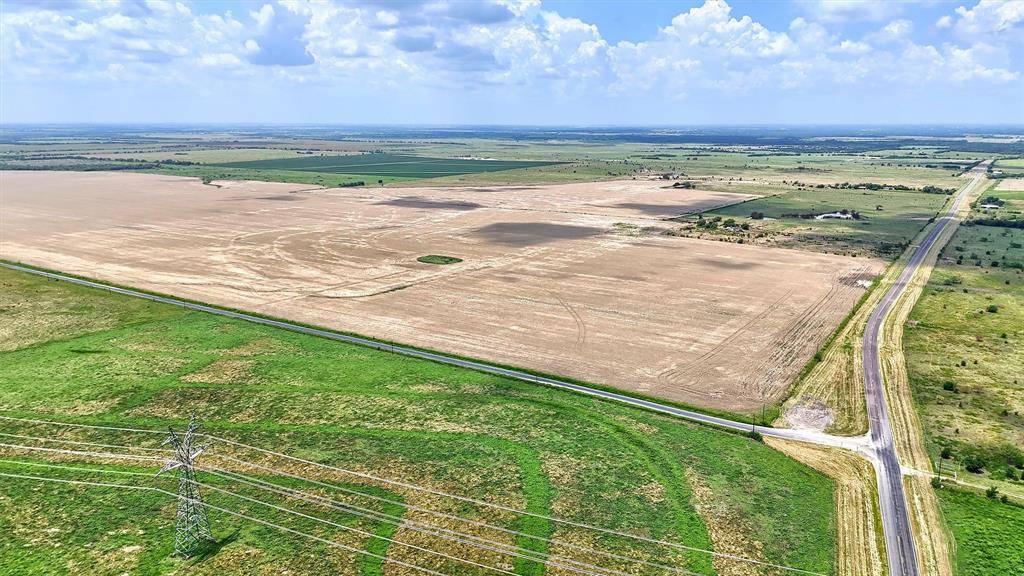 Gunter, TX 76258,115 ac Fm 902 & Wall St.