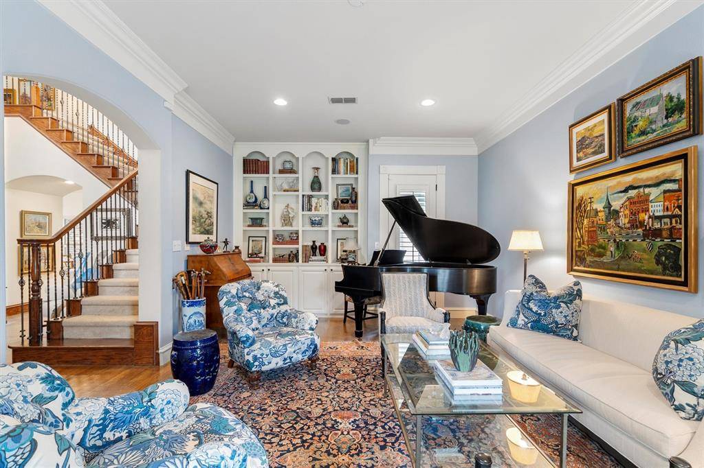 Denton, TX 76210,3916 Maggies