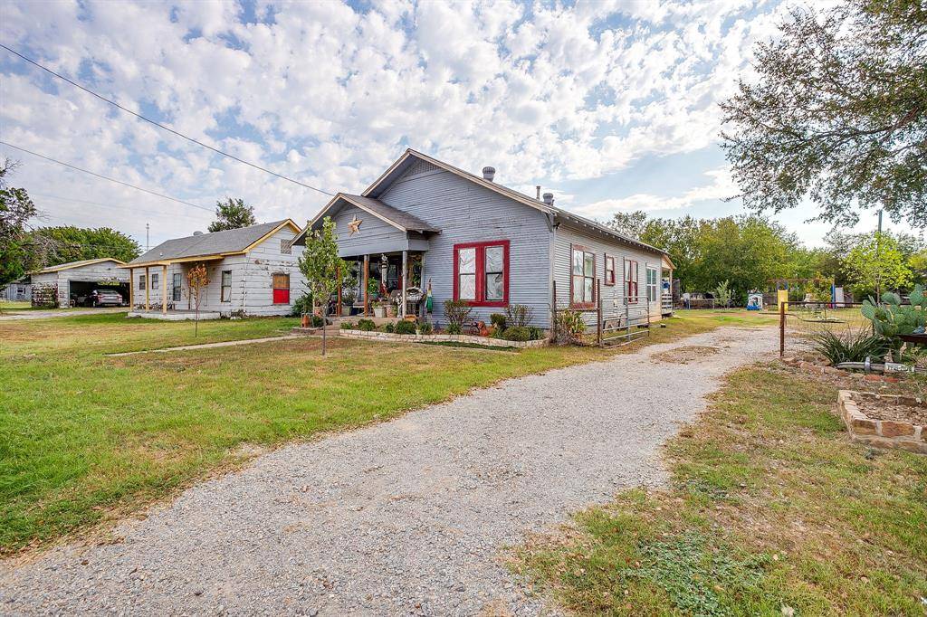 Mineral Wells, TX 76067,905 6th Avenue SE