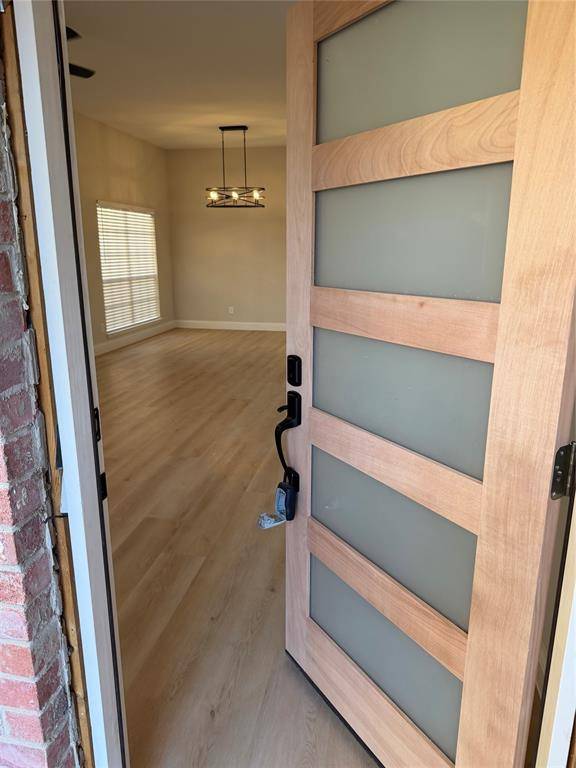 Lewisville, TX 75067,990 Downey Drive