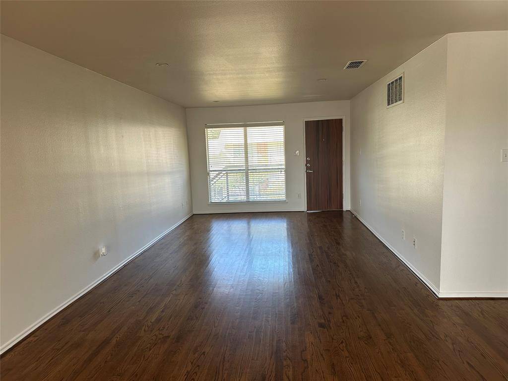 Dallas, TX 75209,4616 W Lovers Lane #218