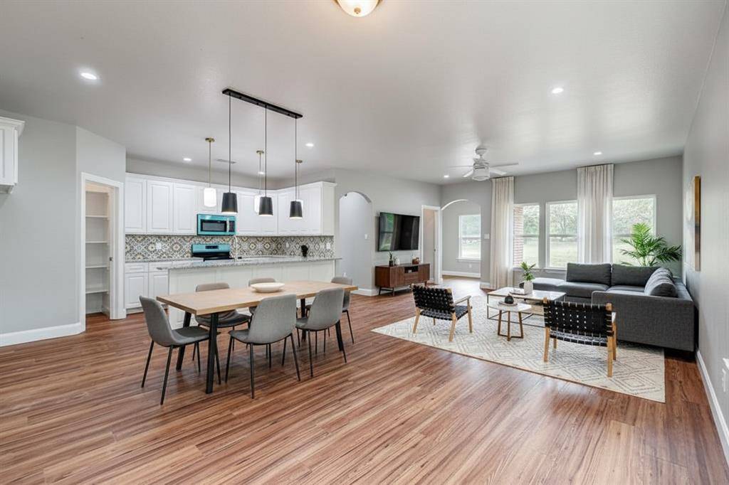 Terrell, TX 75160,201 Dellis Street