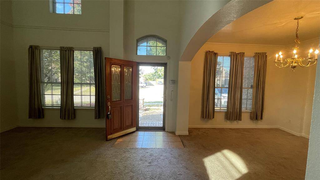 Desoto, TX 75115,720 Candle Meadow Boulevard