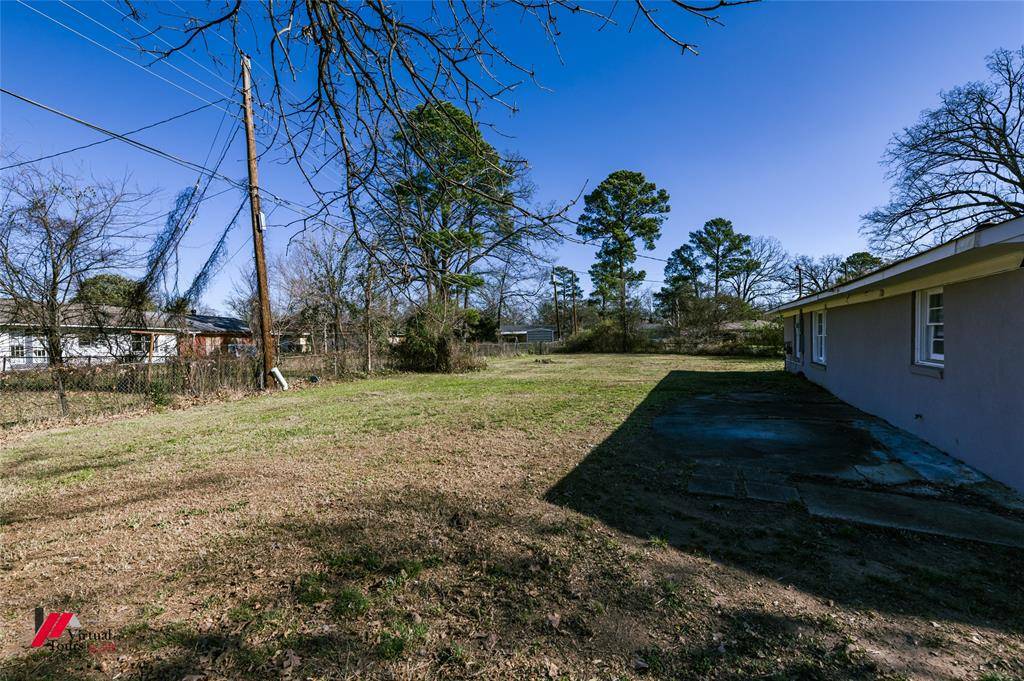 Shreveport, LA 71106,7101 Devonshire Circle