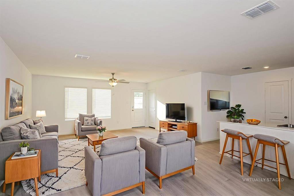 Benbrook, TX 76108,2720 Mistwood