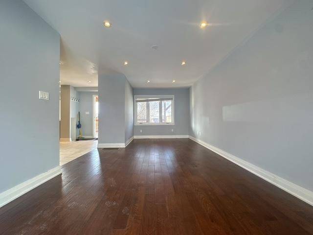 Toronto E11, ON M1B 1V2,39 Crittenden SQ #Upper