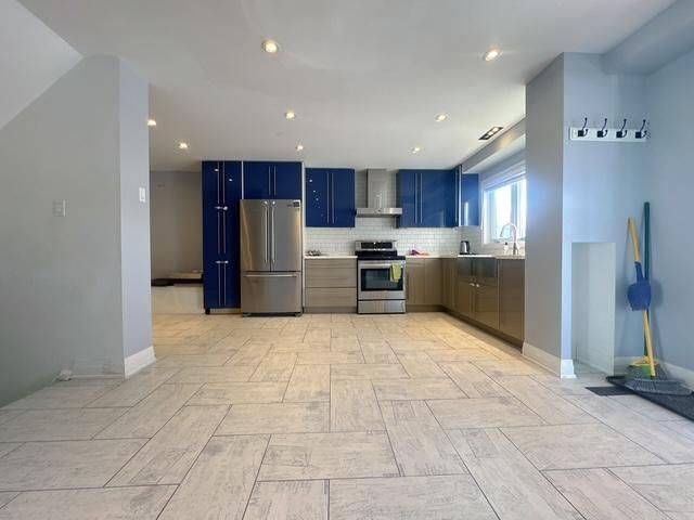 Toronto E11, ON M1B 1V2,39 Crittenden SQ #Upper