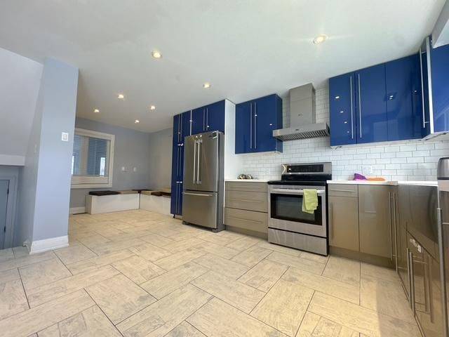 Toronto E11, ON M1B 1V2,39 Crittenden SQ #Upper