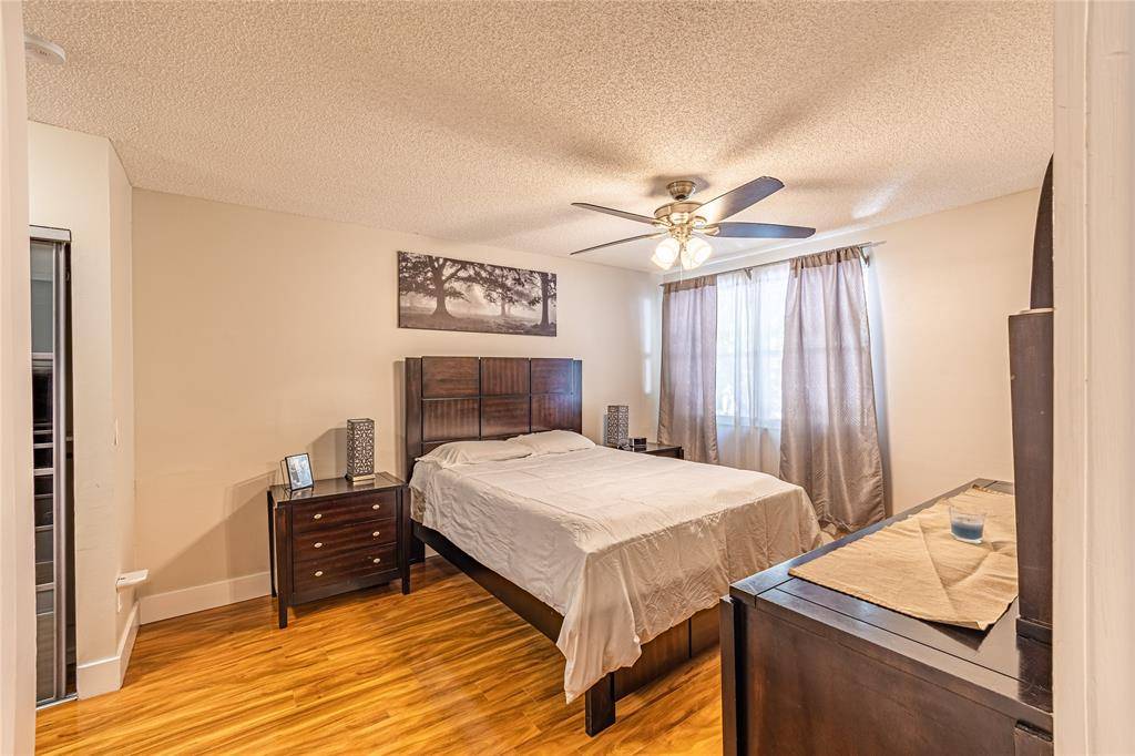 Plantation, FL 33324,9871 NW 2nd Court