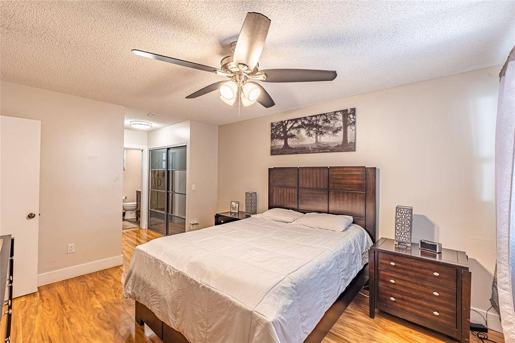 Plantation, FL 33324,9871 NW 2nd Court