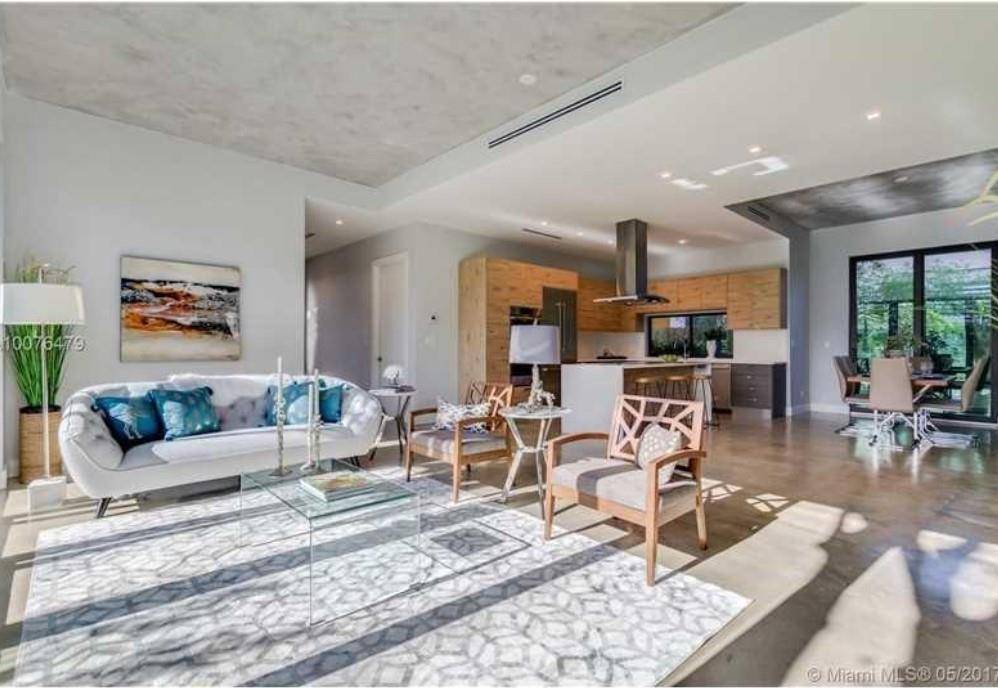 Fort Lauderdale, FL 33304,1400 NE 6 St #1400