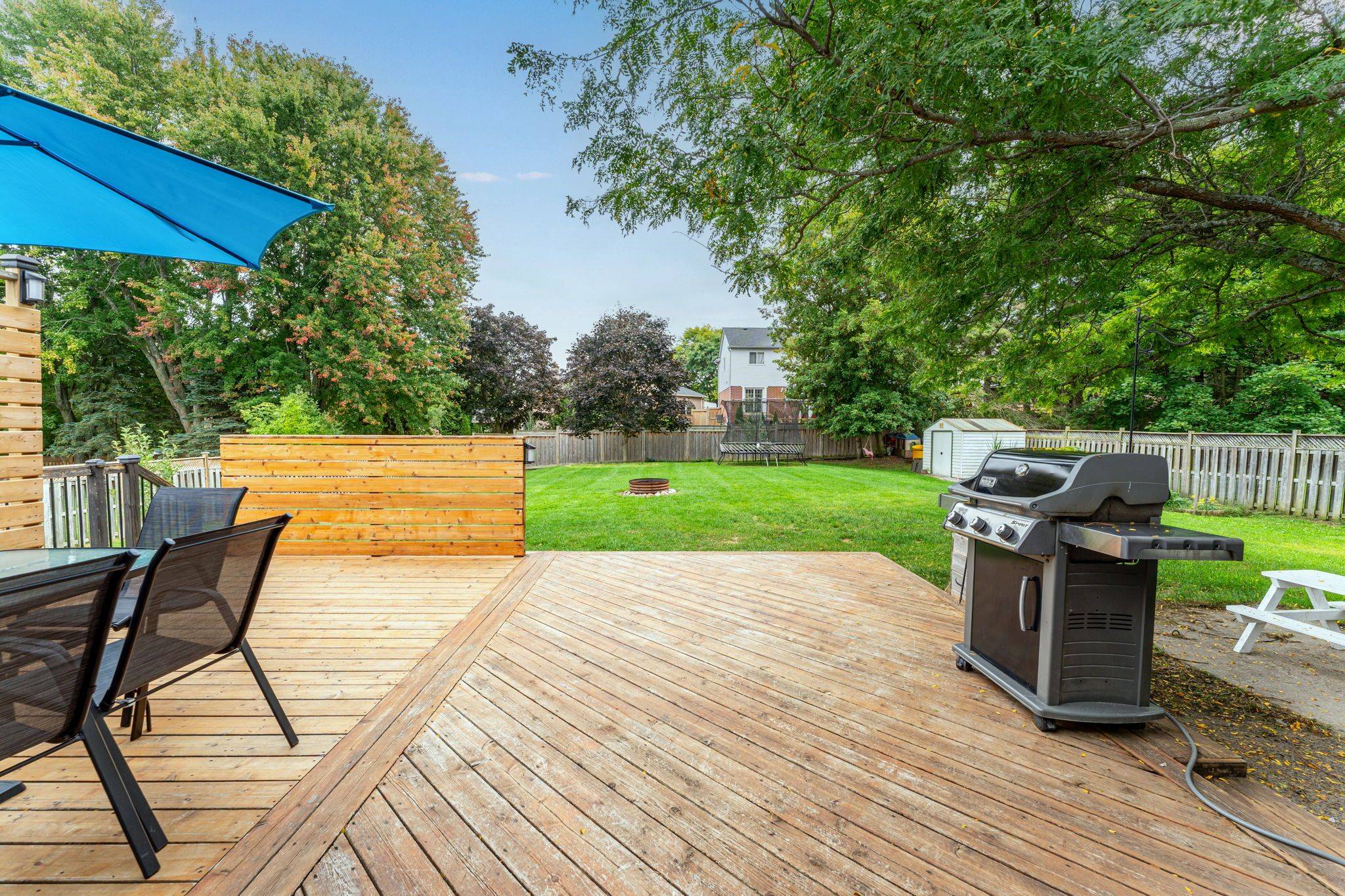 Uxbridge, ON L9P 1B7,35 Jonathan ST