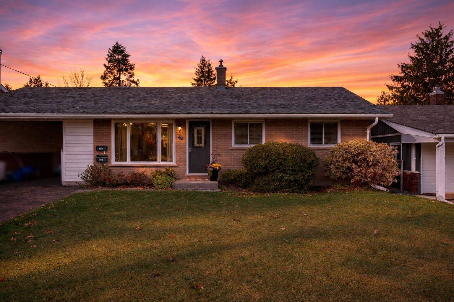 Orangeville, ON L9W 2X2,40 Centre ST