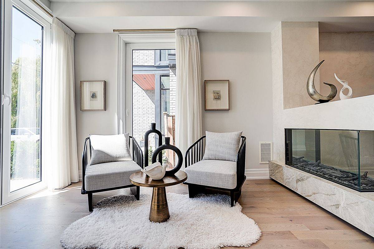 Mississauga, ON L5G 4J9,937 Goodwin RD