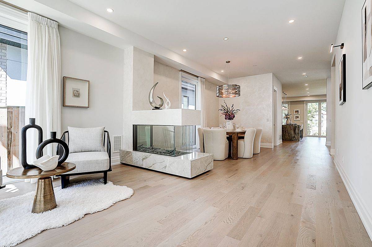 Mississauga, ON L5G 4J9,937 Goodwin RD