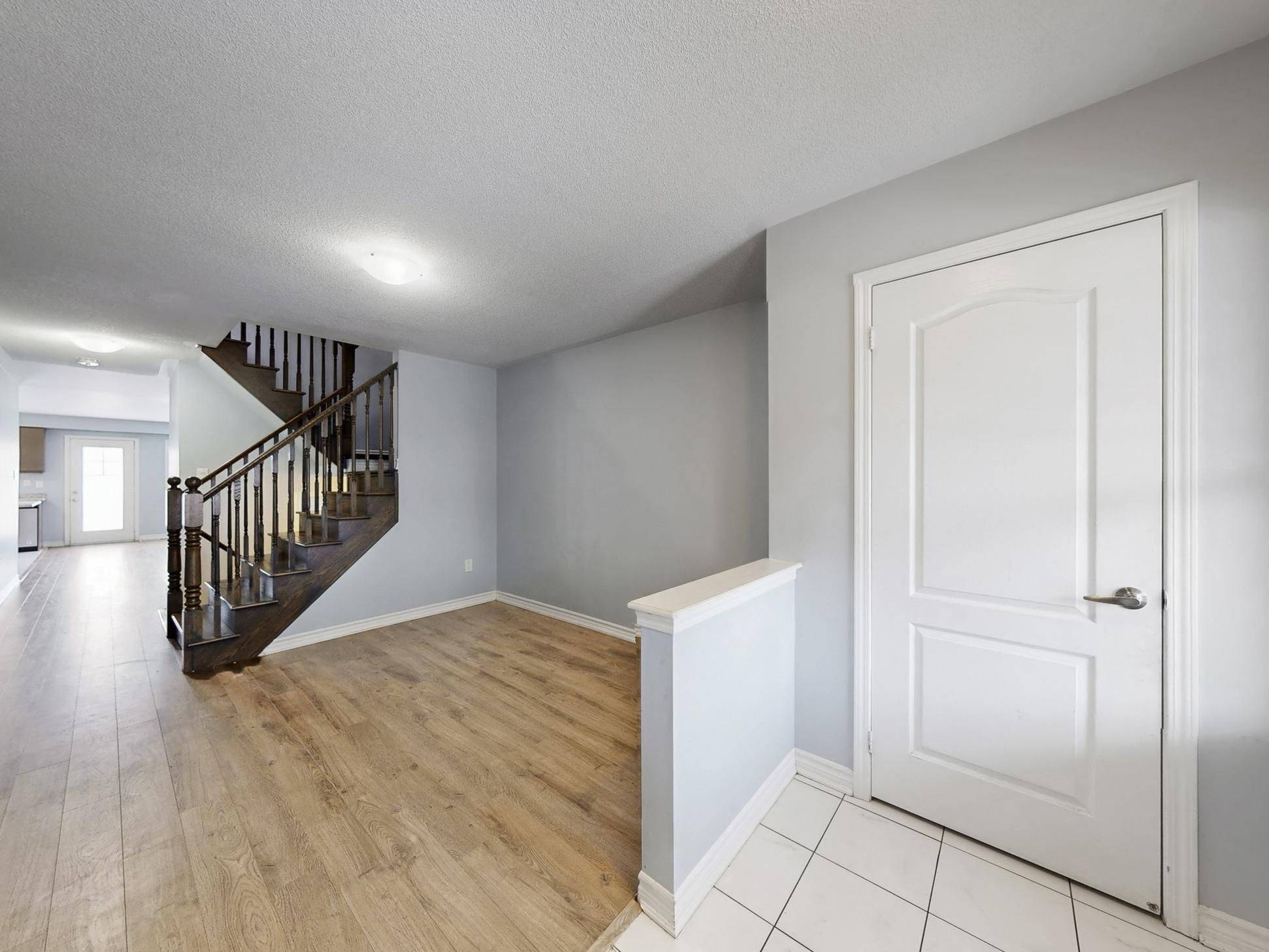 Brampton, ON L7C 3H1,14 Donlamont CIR