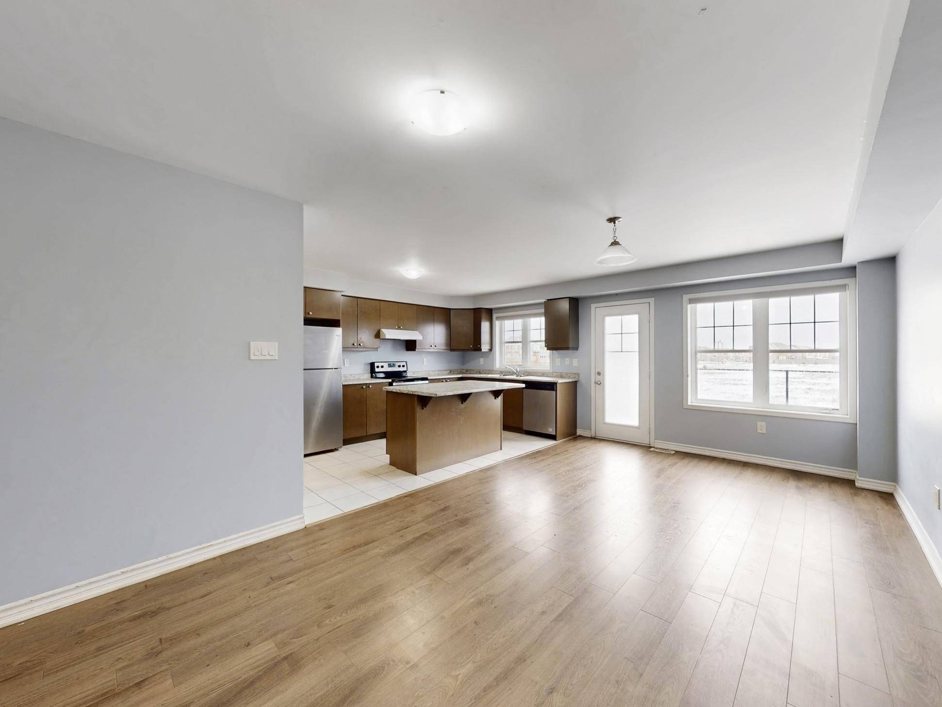 Brampton, ON L7C 3H1,14 Donlamont CIR