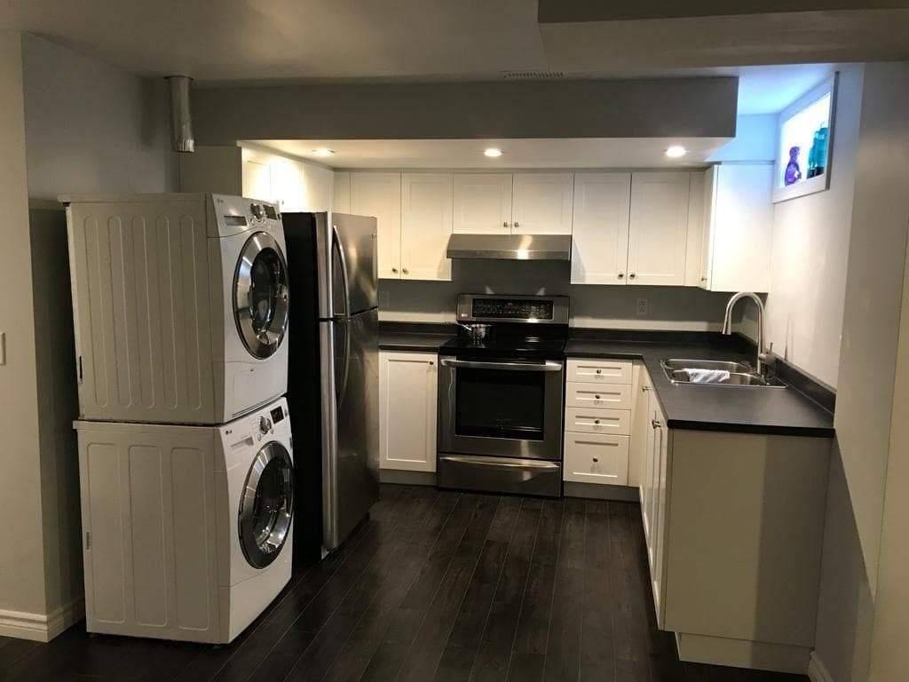 Caledon, ON L7C 3N4,8 Losino ST #Bsmt