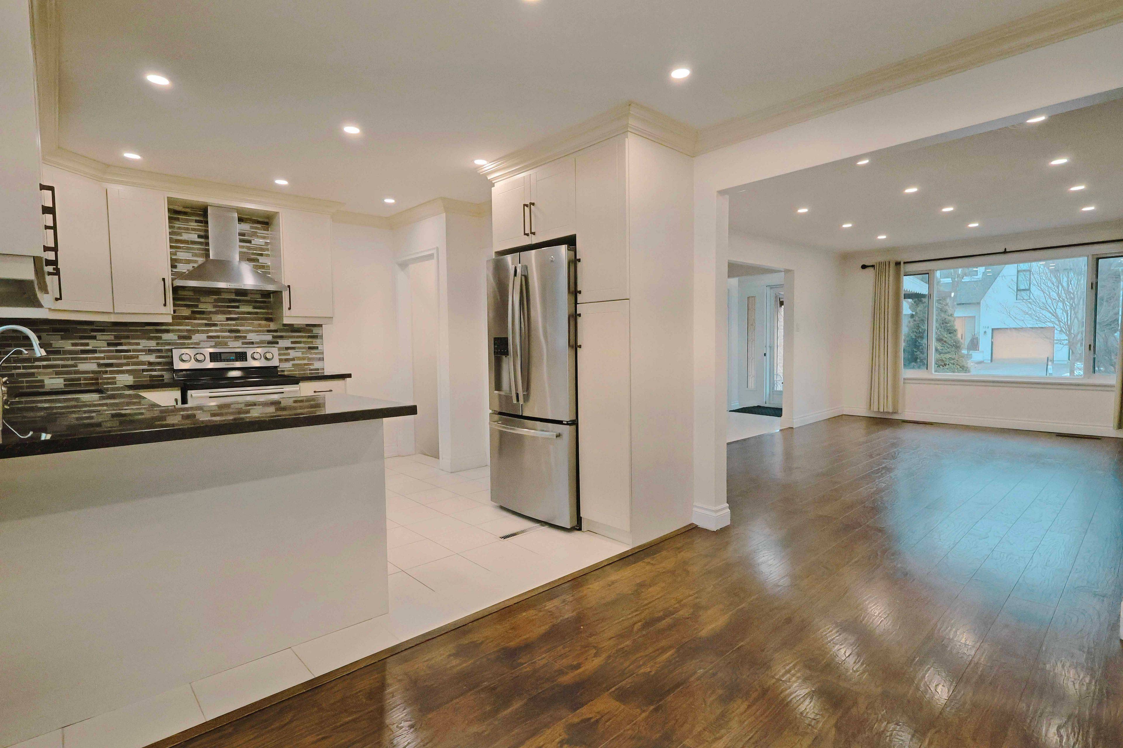 Toronto W08, ON M9B 4E6,109 Botfield AVE