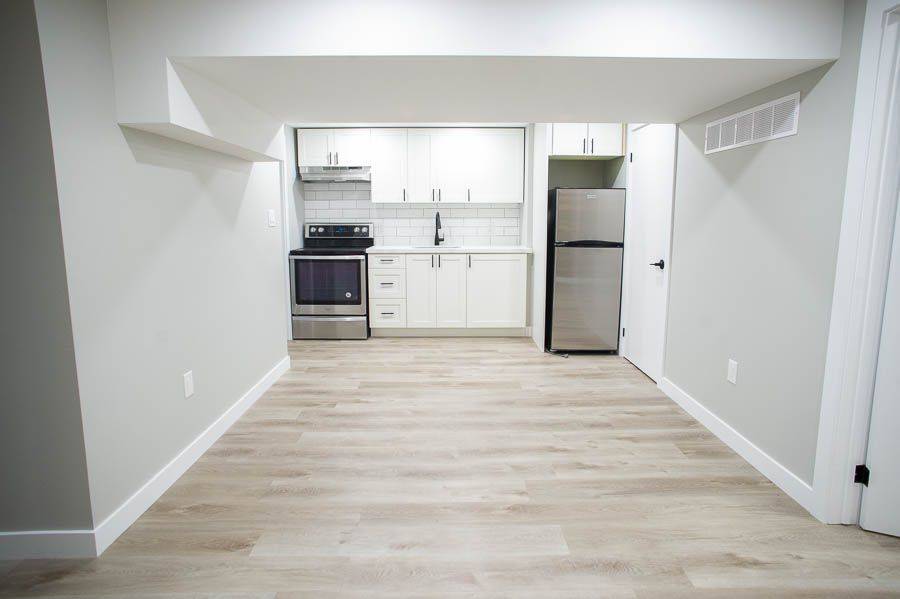 Brantford, ON N3T 2S9,44 Grey ST #4