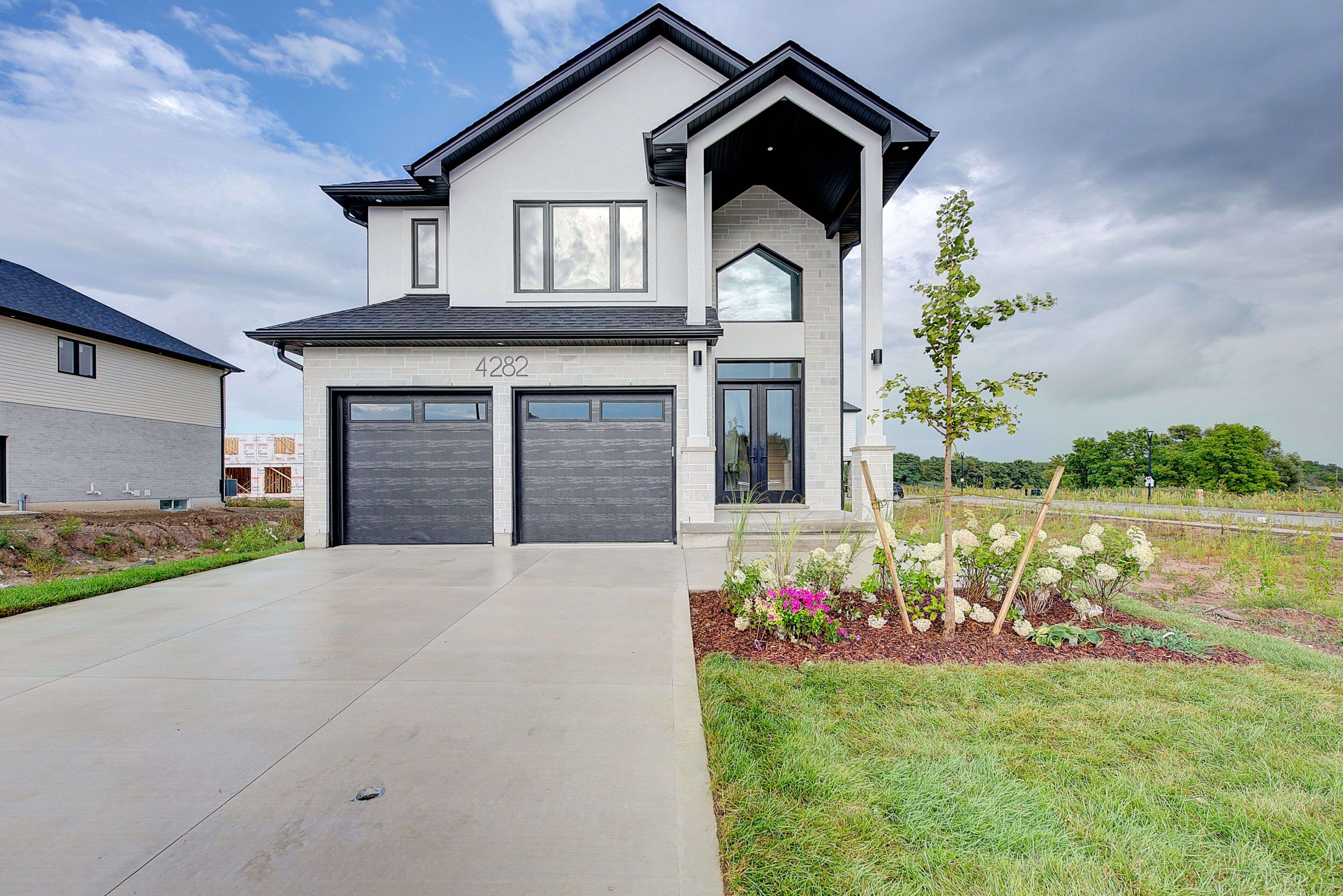 London South, ON N6P 1J9,4248 Liberty XING