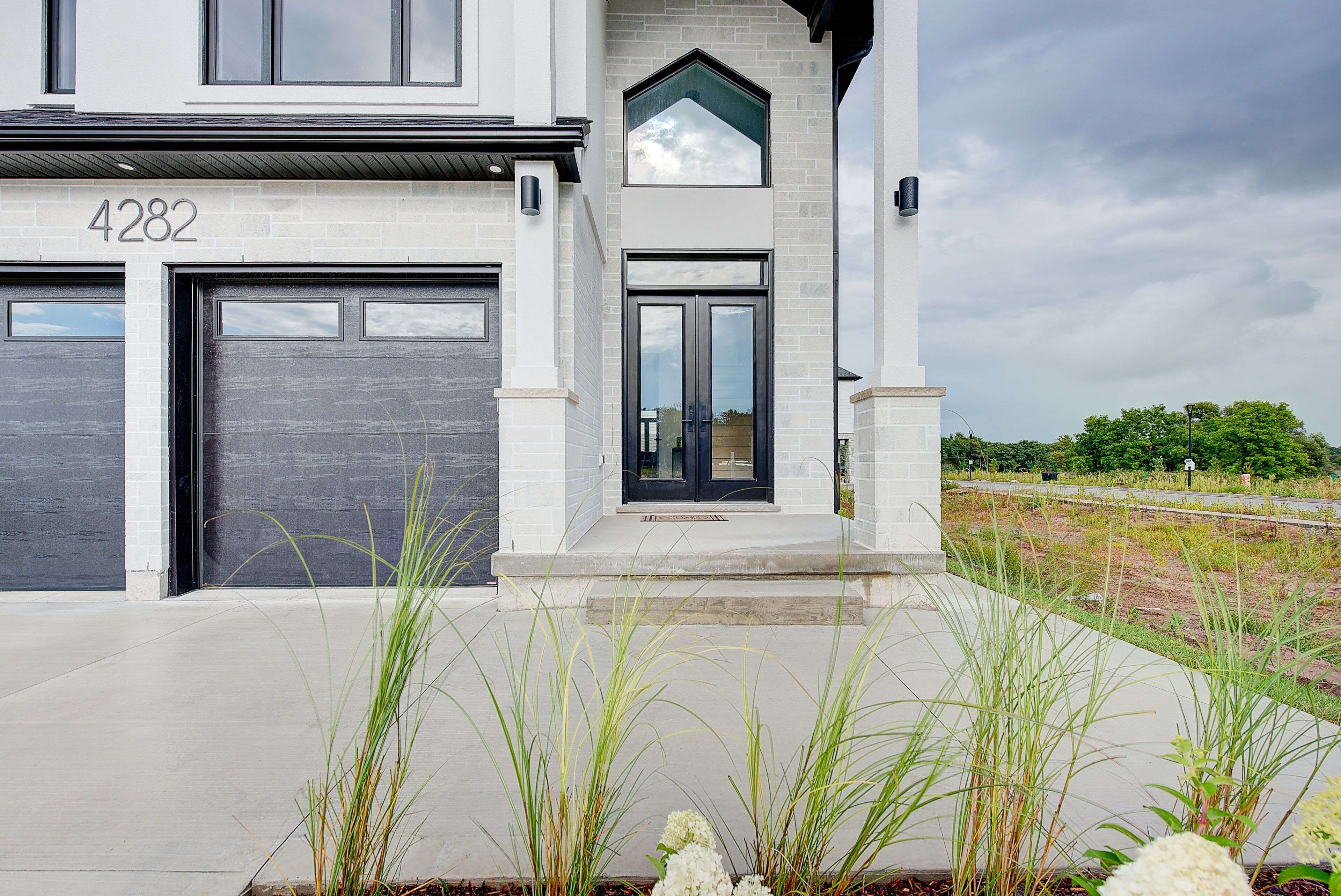 London South, ON N6P 1J9,4248 Liberty XING