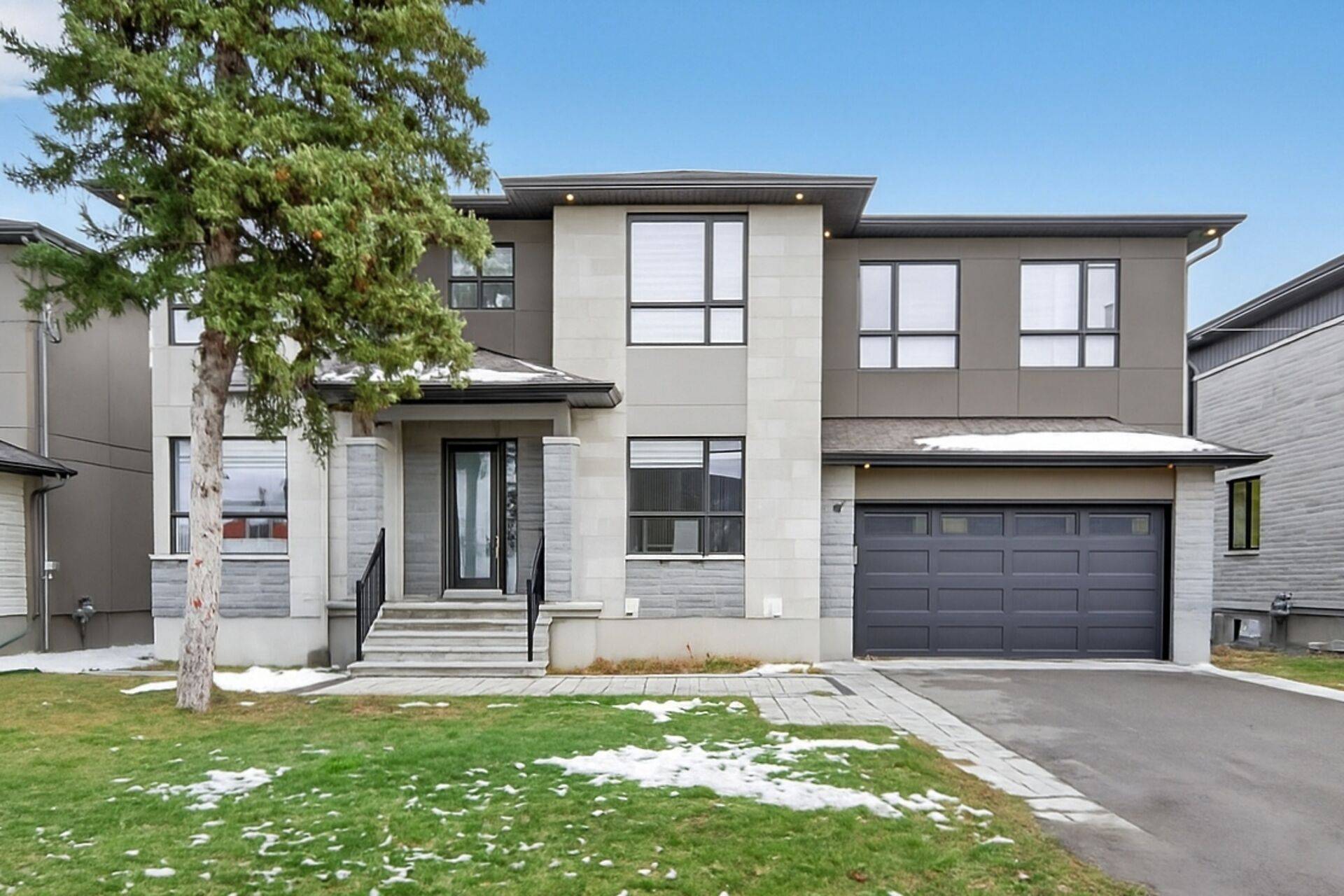 Country Place - Pineglen - Crestview And Area, ON K2E 7A7,17 Rideau Heights DR