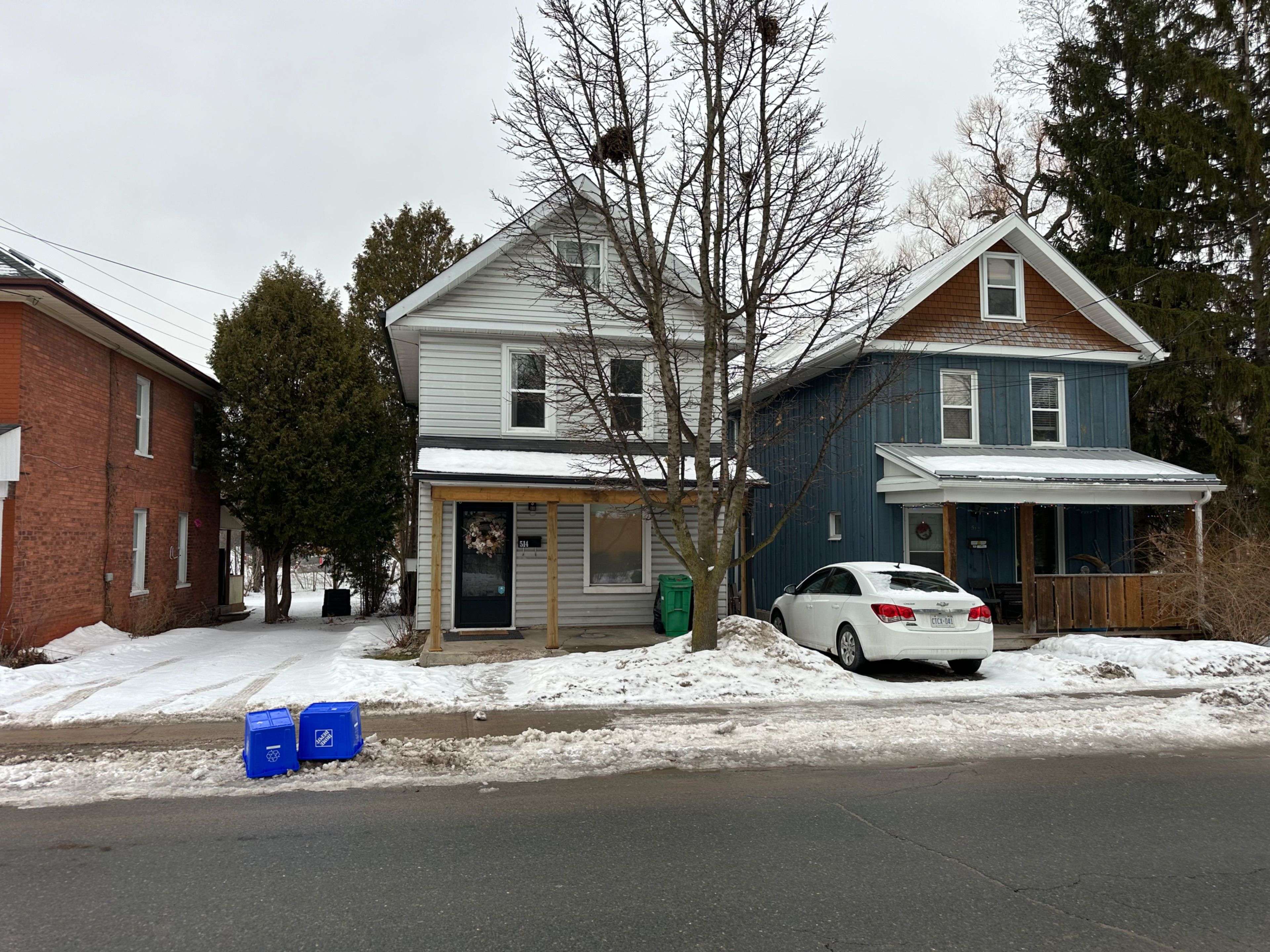 Peterborough, ON K9H 4R4,514 PARK ST N