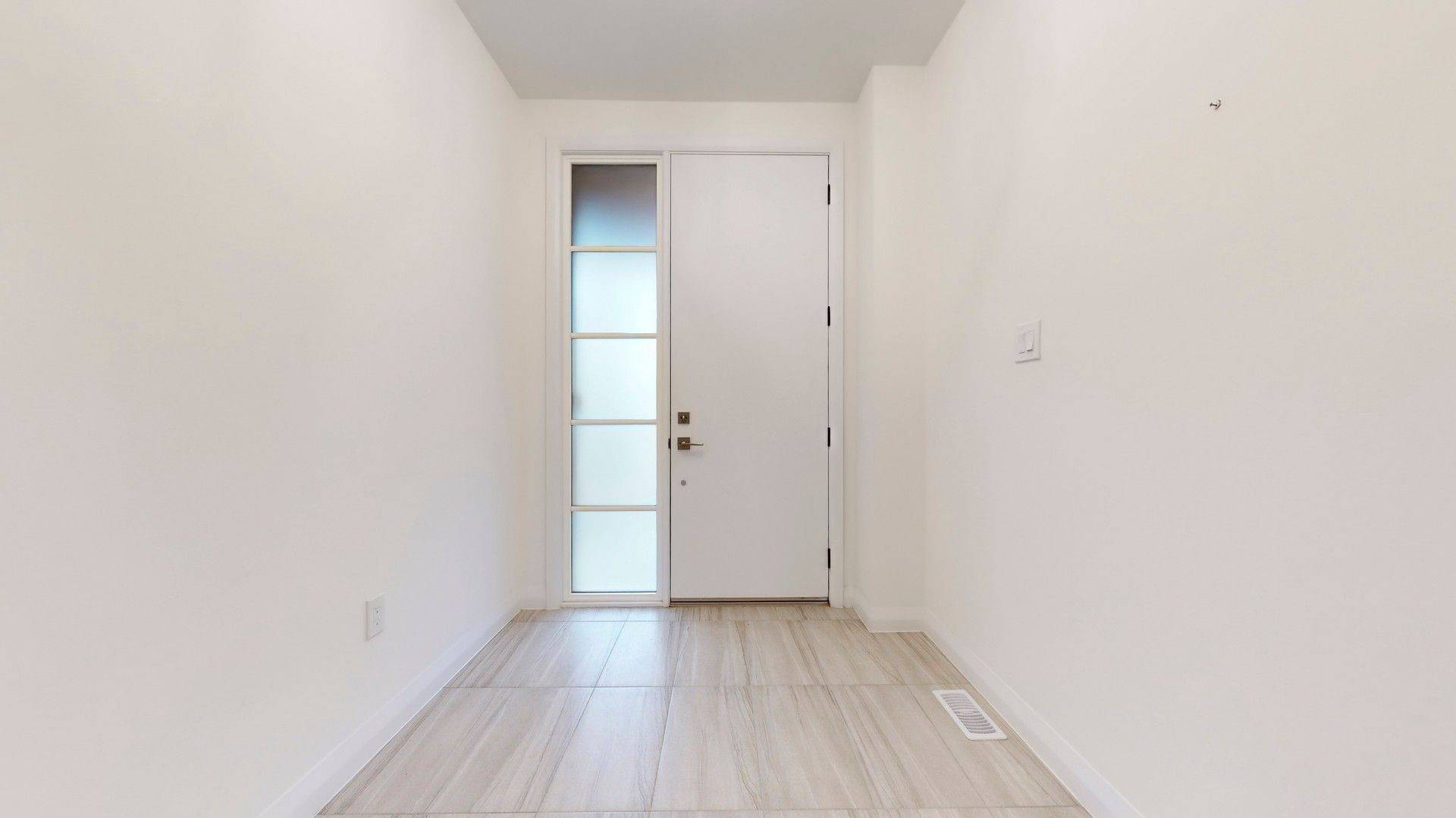 Hamilton, ON L9B 0K4,231 Alessio DR