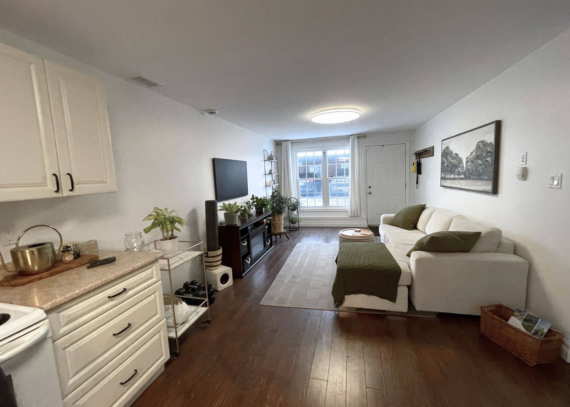 Tweed, ON K0K 3J0,494 Metcalf ST #11